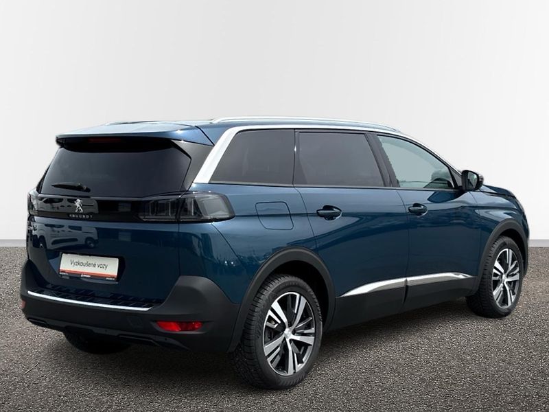 Peugeot 5008 Allure Pack - fotka 2 z 30