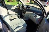 Citroën C3 (2003) 1,4 HDI 66 kW - náhled 12