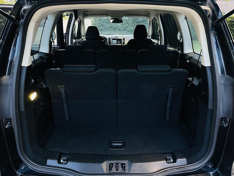 Ford Galaxy 2.0TDCi MANUÁL 7MÍST SENZORY - fotka 22 z 46