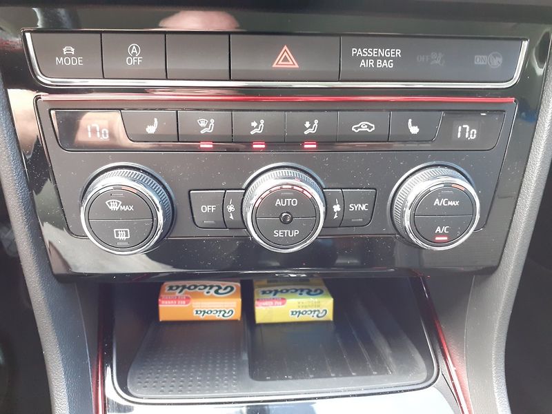 Seat Leon (2018) 1.4 TSi FR 110Kw - fotka 27 z 49