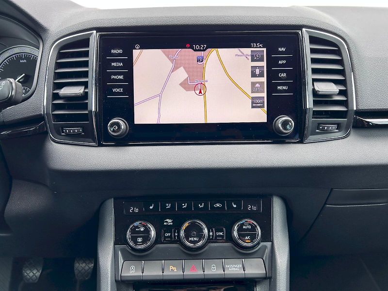 Škoda Karoq (2019) 1.5TSI 110kW Style - fotka 18 z 35