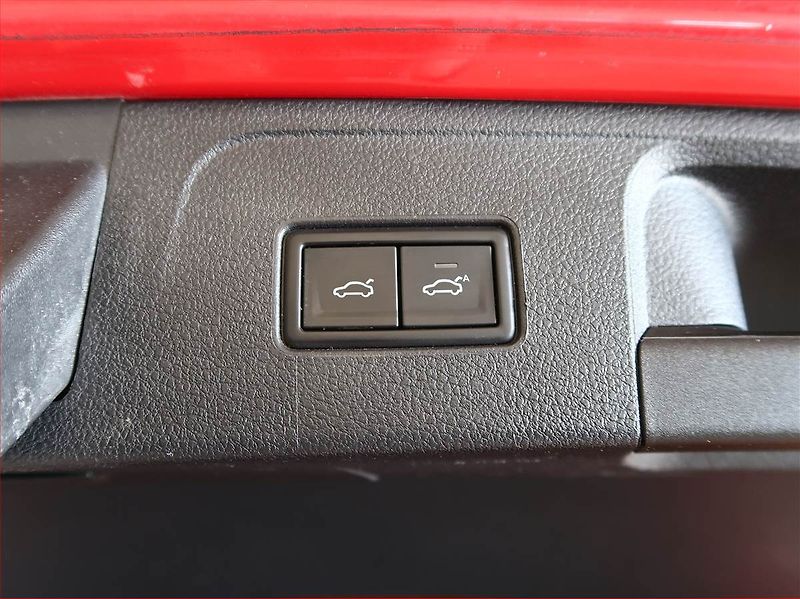 Volkswagen Passat (2021) 2.0 TDI, Automat, Serv.kniha - fotka 19 z 20