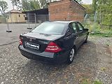 Mercedes-Benz Třídy C (2006) C220 CDi 110Kw sedan, Klima - náhled 7
