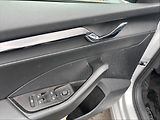 Škoda Octavia 2,0 TDI Ambition 4x4 DSG - náhled 11
