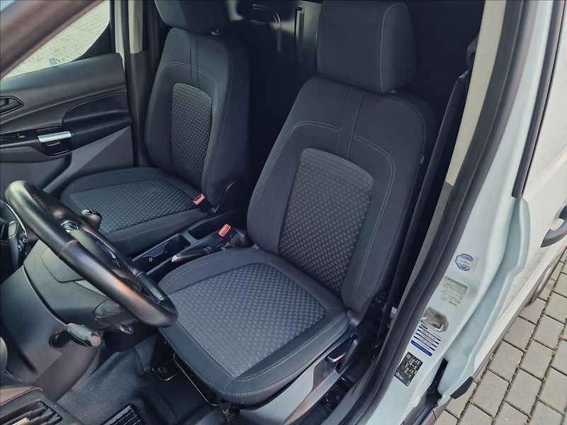Ford Transit Connect 1.5 EcoBlue,původ ČR,1.Maj - fotka 36 z 50