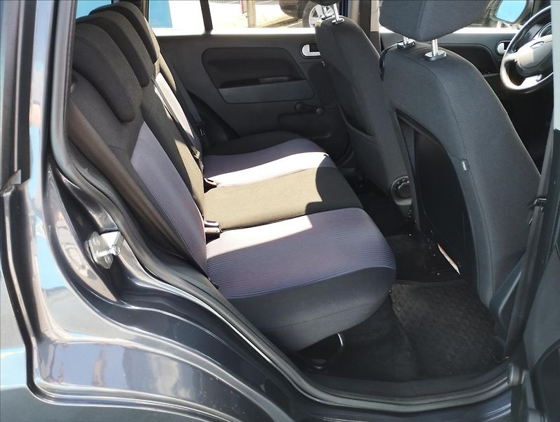 Ford Fusion 1,4 59KW  NOVE ROZVODY BRZDY - fotka 9 z 15