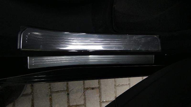 Mercedes-Benz Třídy S 500 V8 - fotka 31 z 33