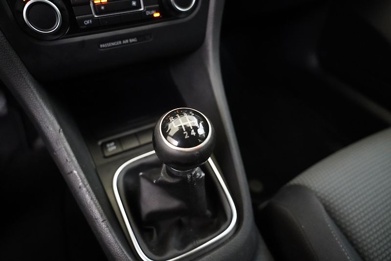 Volkswagen Golf - fotka 6 z 26