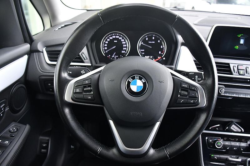 BMW Řada 2 216D GRAN TOURER 1M ČR - fotka 19 z 36