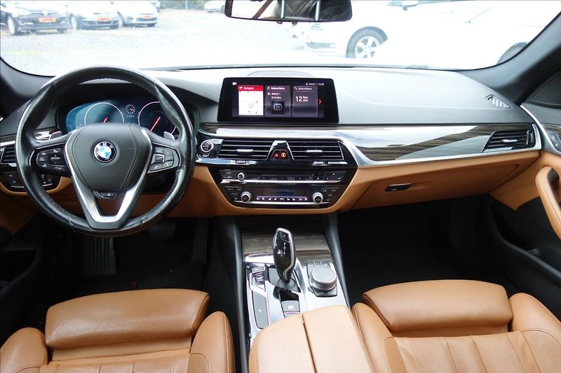 BMW Řada 5 540i, xDRIVE, SPORT LINE. - fotka 5 z 6