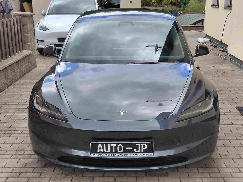 Tesla Model 3 HIGHLAND AWD ACC LED 18ALU - fotka 7 z 17