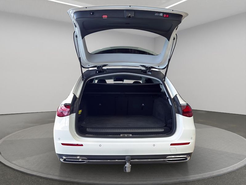 Mercedes-Benz Třídy E (2025) E 300 de 4MATIC kombi - fotka 22 z 22