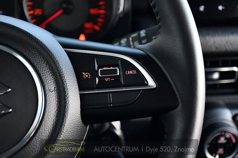 Suzuki Jimny 1,5 GLX AUTOMAT, 4X4 LONG - fotka 26 z 48