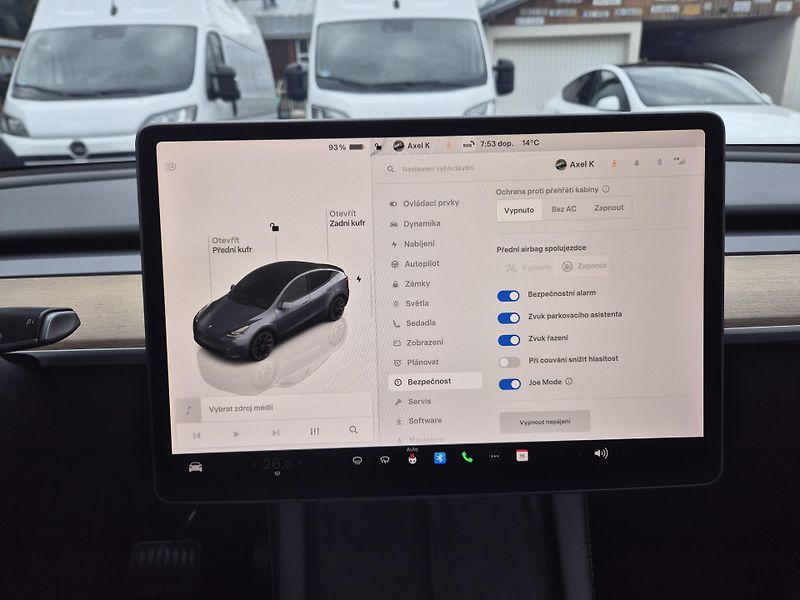 Tesla Model Y LONGE RANGE DUAL MOTOR SOH 87% - fotka 29 z 50