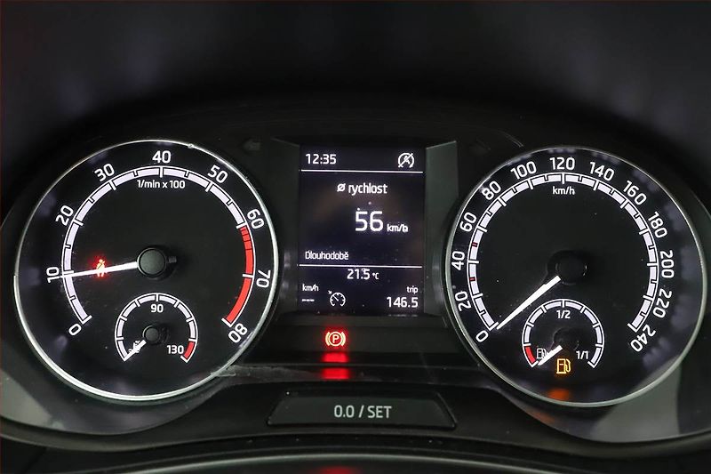 Škoda Fabia (2021) Style 1.0 TSI, ČR,1.maj - fotka 8 z 14