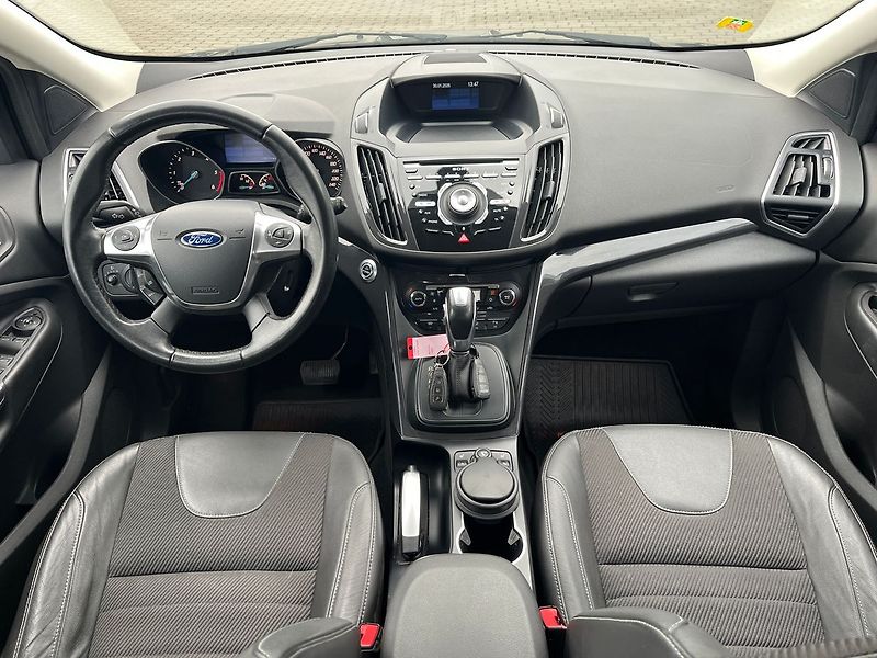 Ford Kuga 2.0 TDCi 120kW TITANIUM AT6 4x - fotka 7 z 11