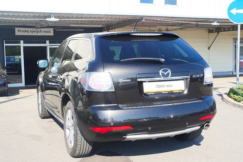 Mazda CX-7 - fotka 4 z 6