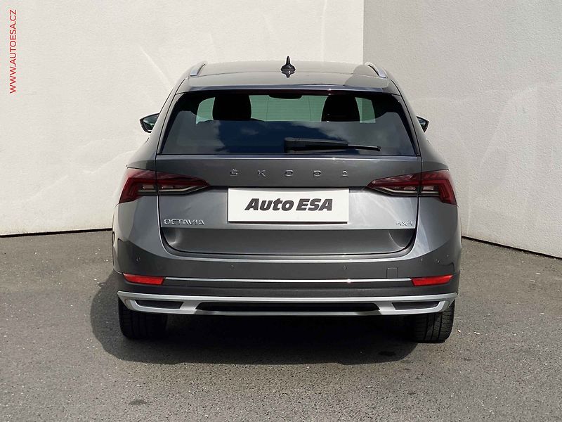 Škoda Octavia (2023) 2.0 TSi 4x4, 2.maj,ČR, Scout - fotka 5 z 21