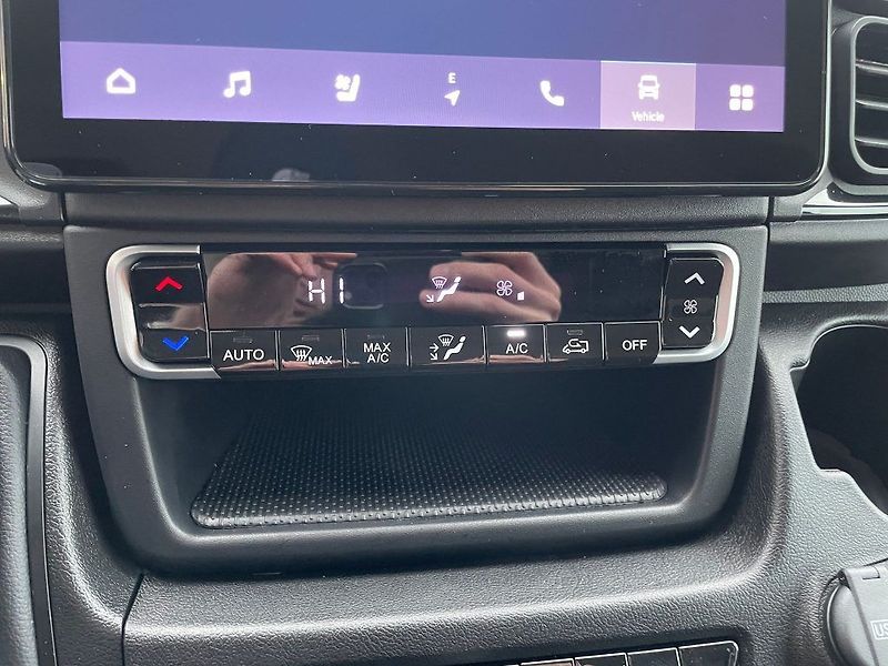 Toyota Proace Max MY25 2.2L 8AT - fotka 20 z 23