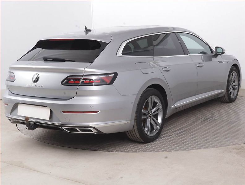 Volkswagen Arteon (2023) 2.0 TDI - fotka 5 z 19