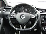 Škoda Octavia (2015) 2.0 TDi, ČR, Navi, AC - náhled 13