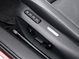 Volkswagen Passat 2,0 TDI 110kW DSG Elegance - náhled 17
