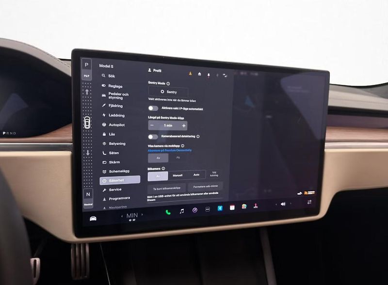 Tesla Model S LR AWD Vzduch Pano. Tažné Kam - fotka 23 z 37