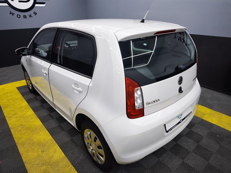 Škoda Citigo (2014) 44kw, klima, zim.pneu - fotka 17 z 29