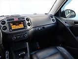 Volkswagen Tiguan (2010) R-Line 2.0 TSI, 4X4, Automat - náhled 8