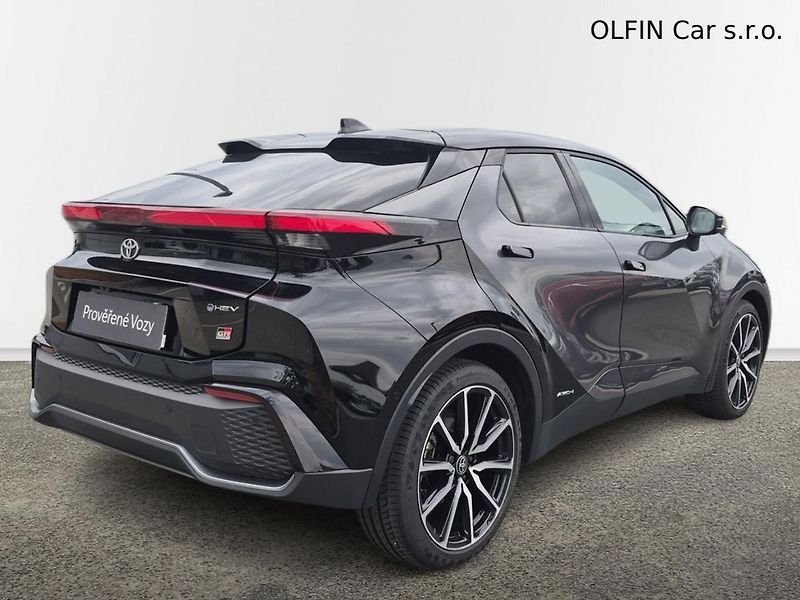 Toyota C-HR 2.0 HEV CVT 4X4 GR SPORT Premi - fotka 2 z 27