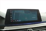 BMW Řada 5 (2017) 530d - náhled 12