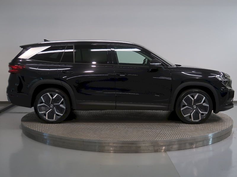 Škoda Kodiaq (2024) EXCLUSIVE 2.0TDI 142KW 4x4 DSG - fotka 8 z 51