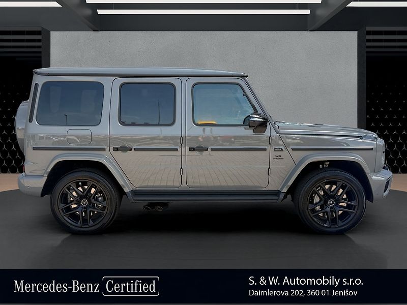 Mercedes-Benz Třídy G 63 AMG MANUFAKTUR, SUPERIOR - fotka 4 z 44