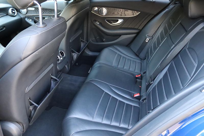 Mercedes-Benz Třídy C C 250 BLUETEC KOMBI AMG 150kW - fotka 39 z 49