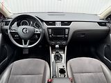 Škoda Octavia (2016) 1.8TSi, 2.maj,ČR, L&K, bixen - náhled 8