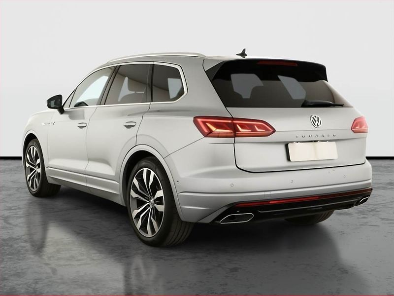 Volkswagen Touareg (2019) R-Line 3.0 TDI - fotka 4 z 20