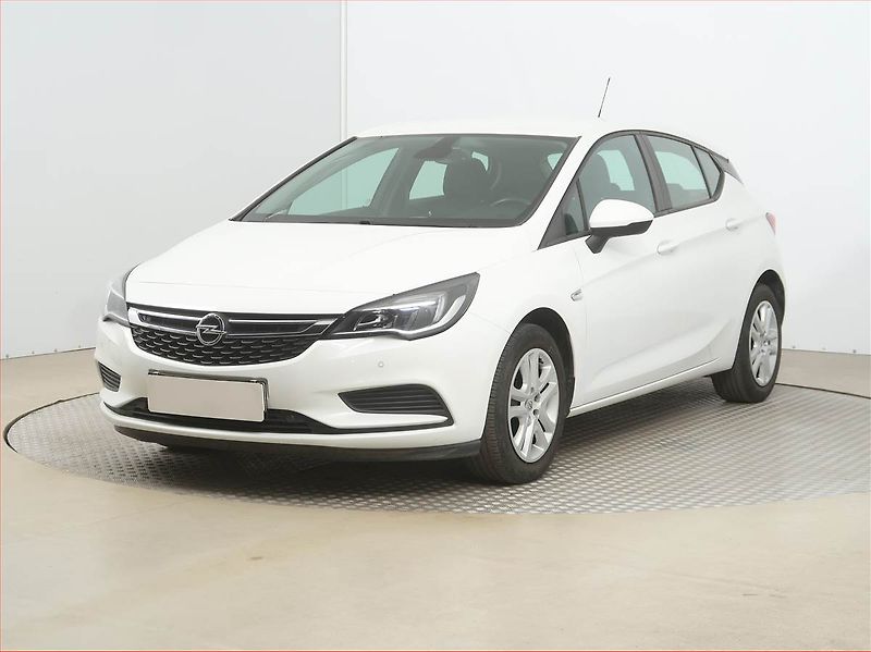 Opel Astra (2017) 1.0 Turbo, Tempomat - fotka 2 z 16