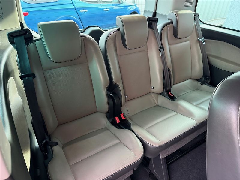 Ford Tourneo Custom 2,2 TitaniumX,114kW,velký serv - fotka 22 z 33