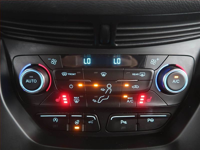 Ford Kuga (2018) ST-Line 1.5 EcoBoost, 4X4 - fotka 18 z 21