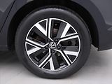 Volkswagen Touran 2,0 TDI DSG Highline 7Míst DPH - náhled 34