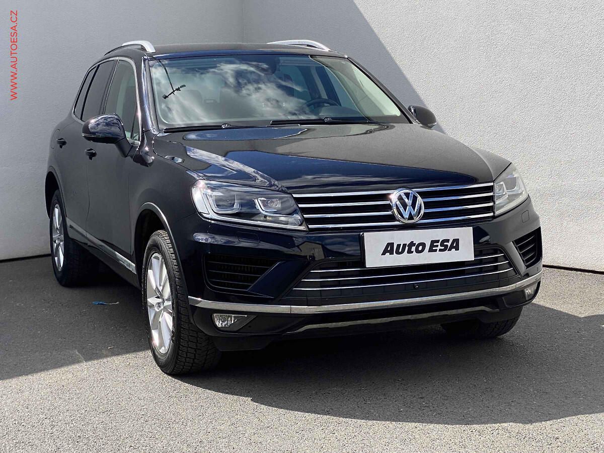 Volkswagen Touareg 3.0 TDi V6 4x4, AT, kůže