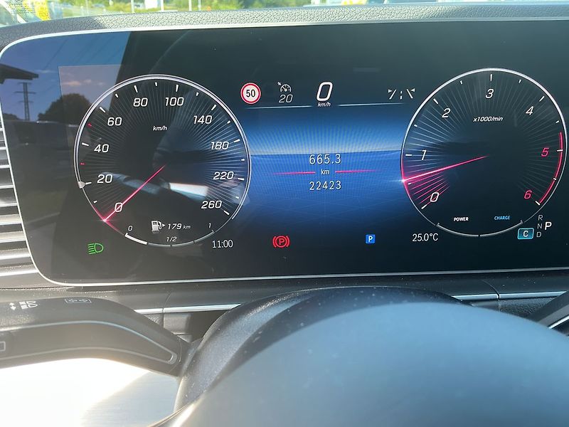 Mercedes-Benz GLE 450 d 4MATIC - fotka 11 z 25
