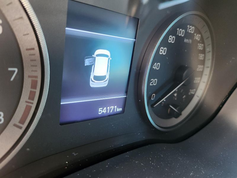 Hyundai Tucson (2019) 1.6-LIMITOVANÁ EDICE TRAVELLER - fotka 10 z 12