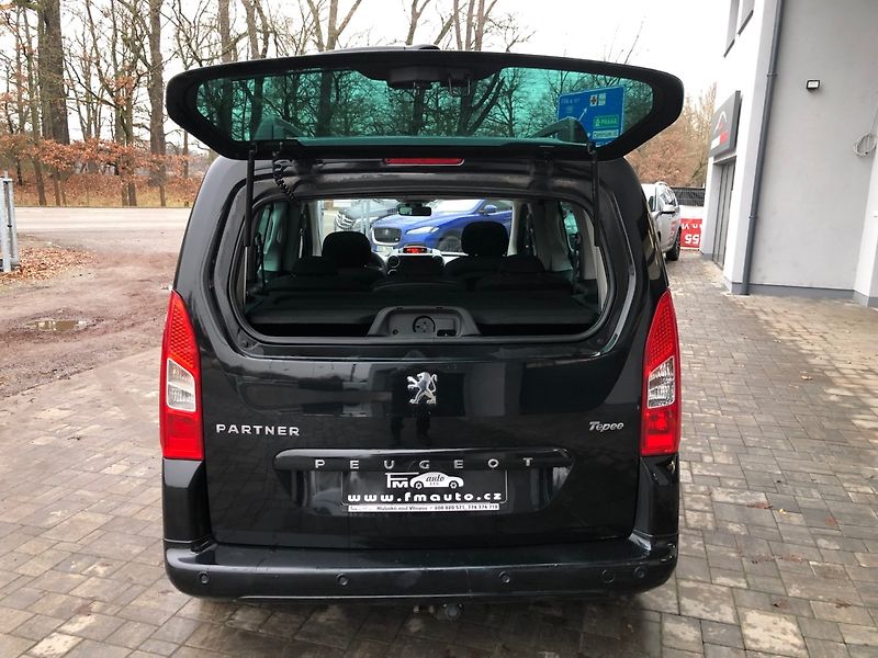 Peugeot Partner (2011) Teppe 1.6 HDi Panorama - fotka 22 z 32