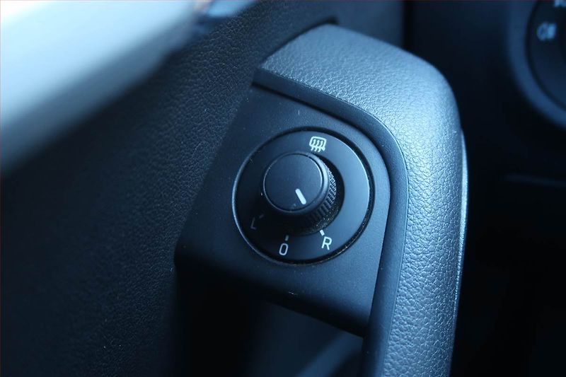 Škoda Octavia (2015) 2.0 TDI, Serv.kniha, Navi - fotka 20 z 21