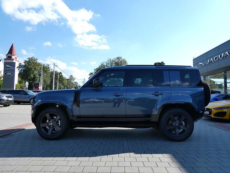 Land Rover Defender (2026) 110 3,0 X-Dynamic SE D250 - fotka 3 z 33
