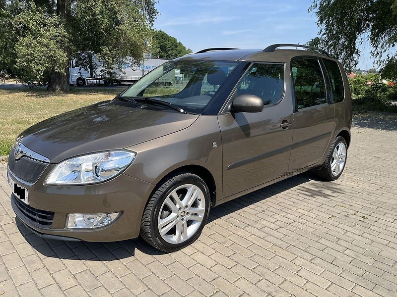 Škoda Roomster (2013) Fresh Ambition - fotka 4 z 91