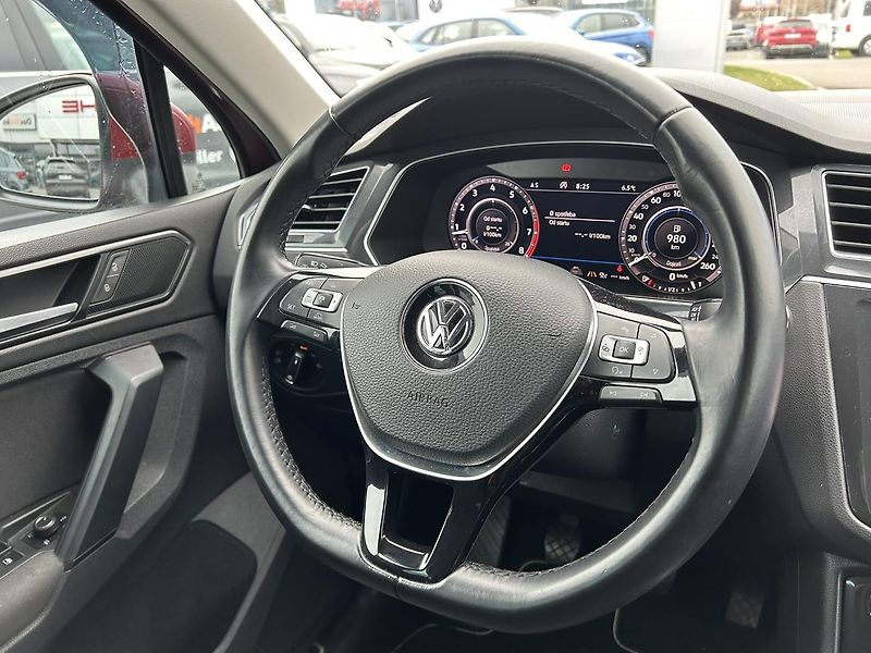 Volkswagen Tiguan VW 1.4 TSI Comfort Edition - fotka 22 z 22