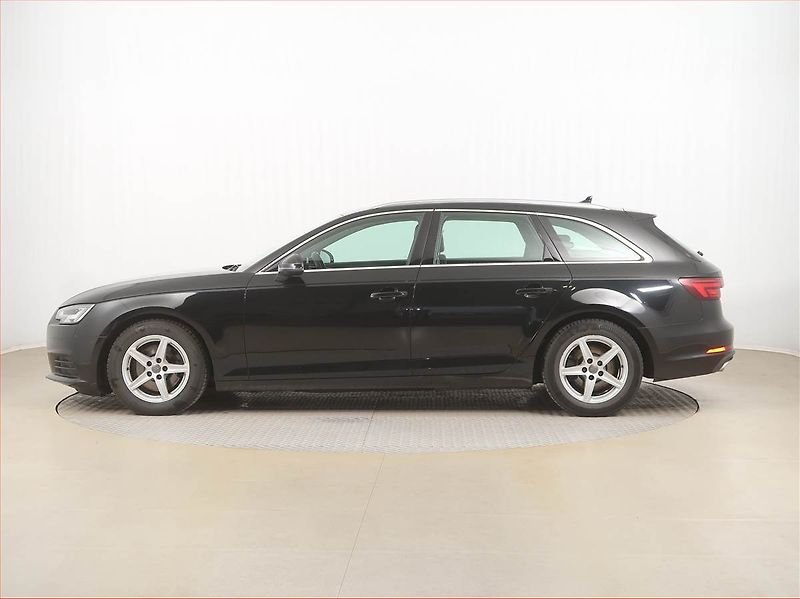 Audi A4 (2018) 2.0 TDI, Automat - fotka 3 z 16