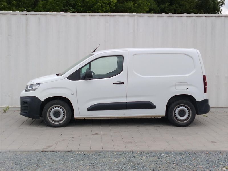 Citroën Berlingo 1,5   1.5HDI 75Kw KLIMA, 3 MÍS - fotka 15 z 21